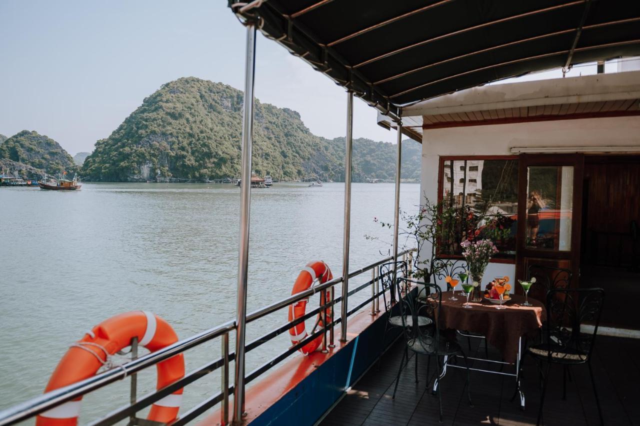 Cat Ba Bay Cruises Dong Khe Sau Exterior foto