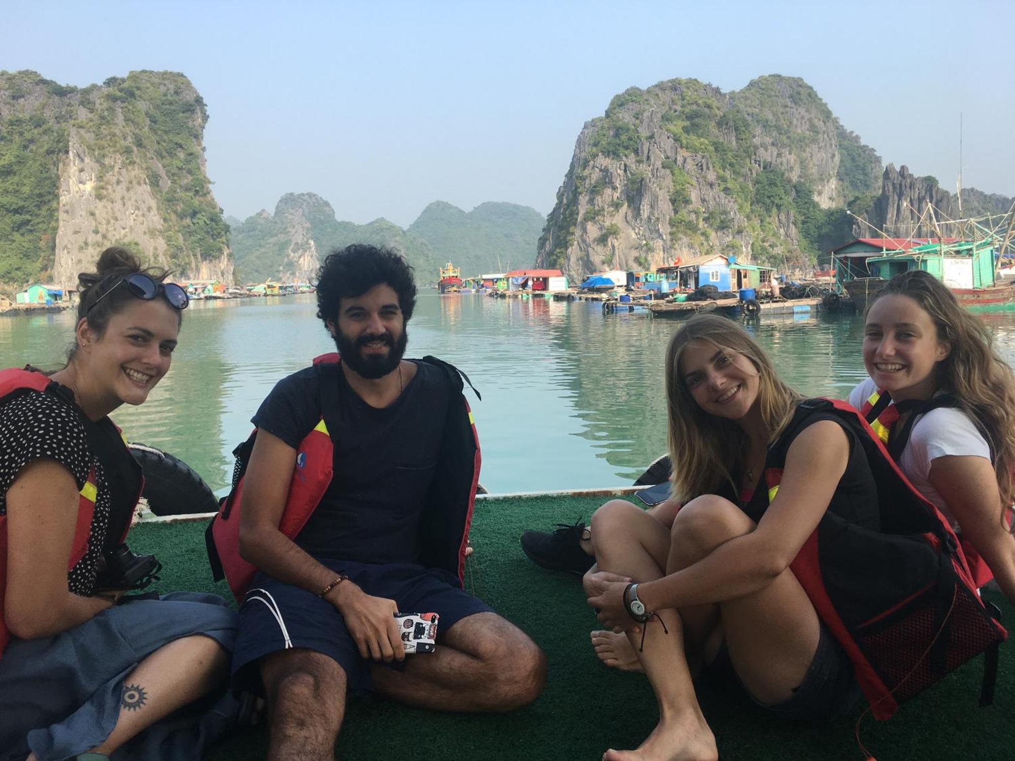 Cat Ba Bay Cruises Dong Khe Sau Exterior foto