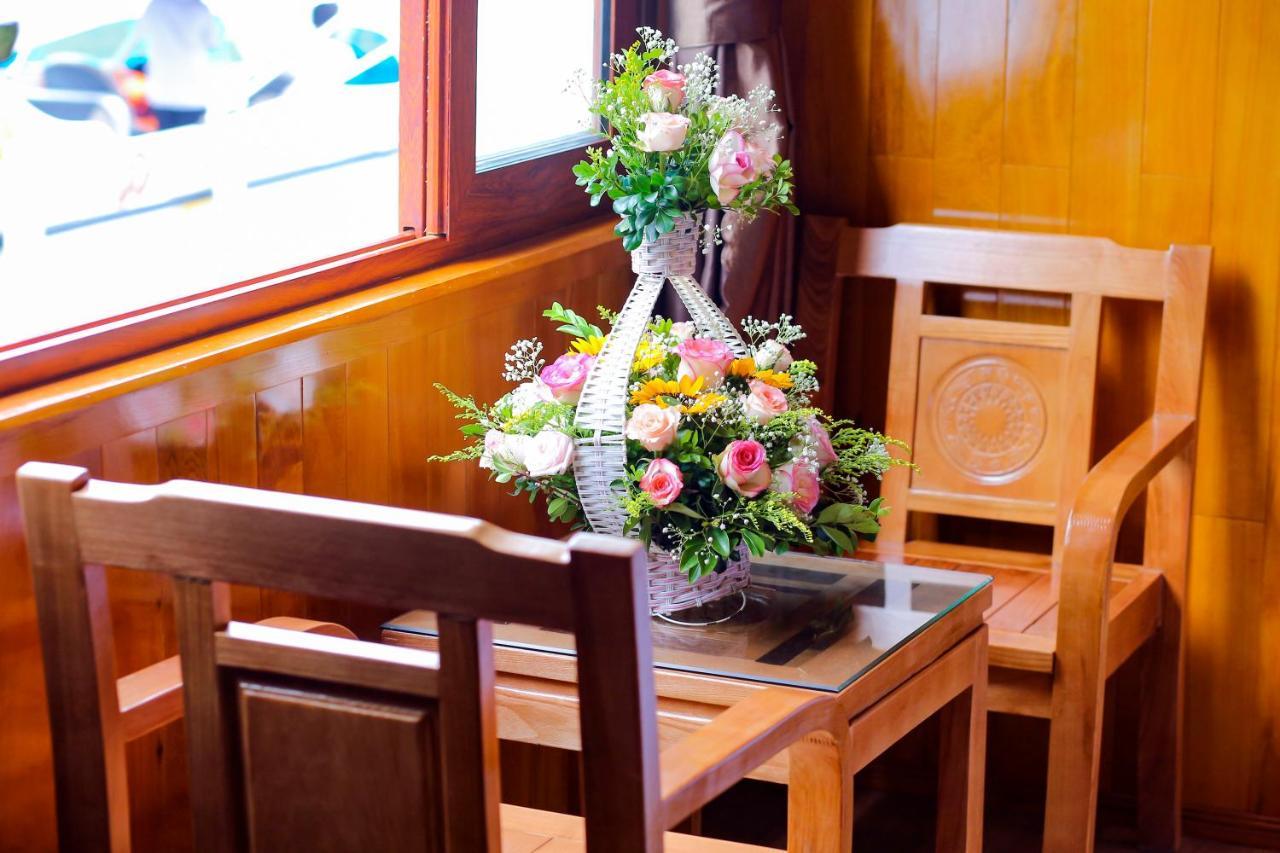 Cat Ba Bay Cruises Dong Khe Sau Exterior foto